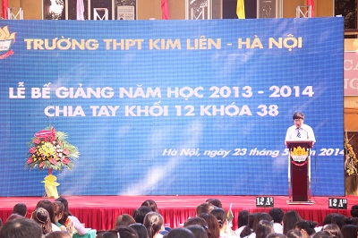 Lễ bế giảng năm học 2013 - 2014 và chia tay học sinh khối 12 - K38